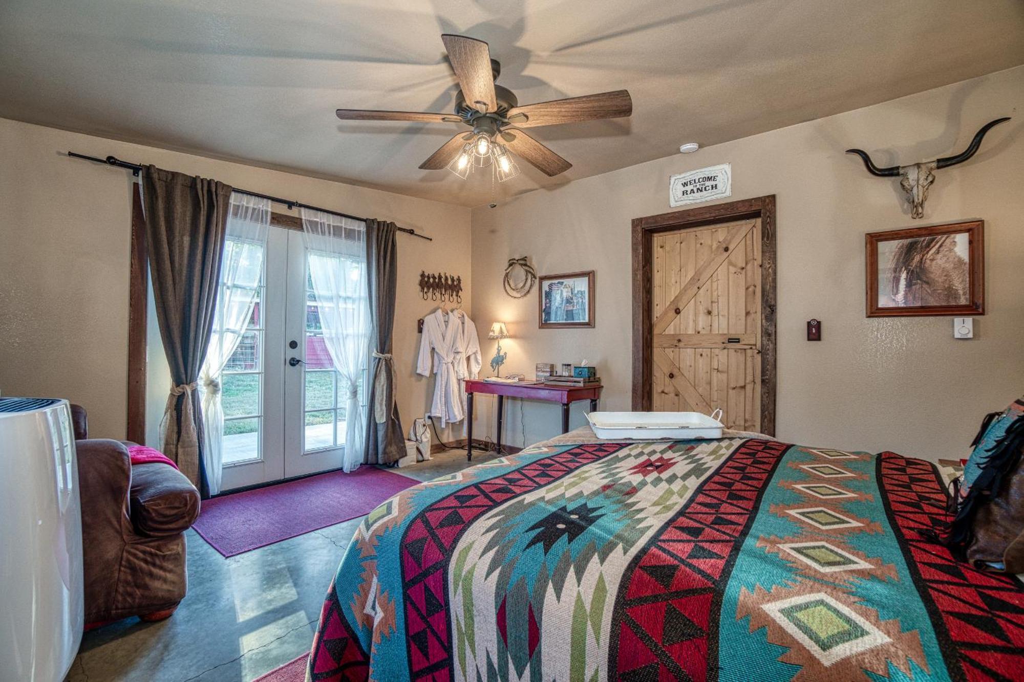 فيلا Soul Whispering Ranch Retreat Upper Lake المظهر الخارجي الصورة