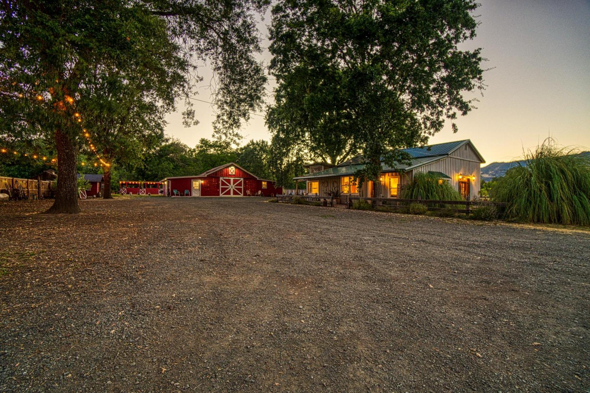 فيلا Soul Whispering Ranch Retreat Upper Lake المظهر الخارجي الصورة